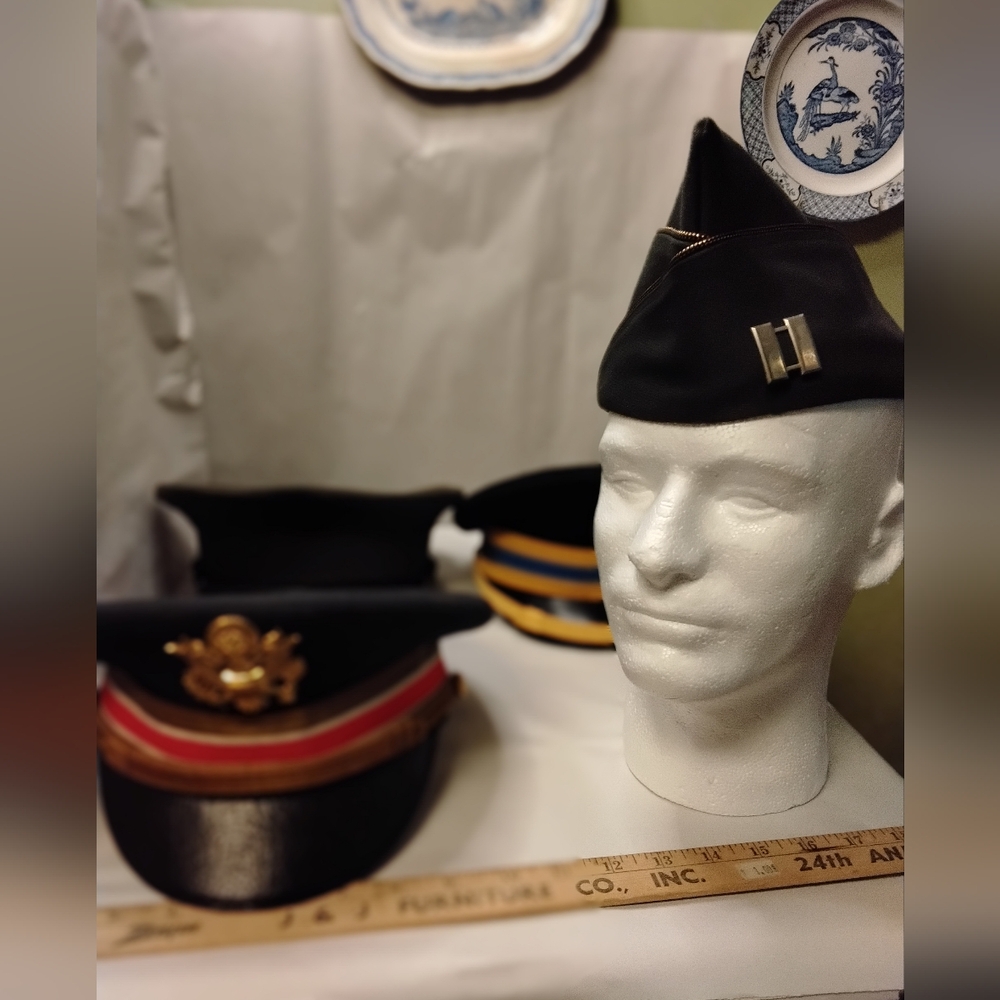 Bundle Of 4 WW2/Korea/Vietnam Era Military Hats